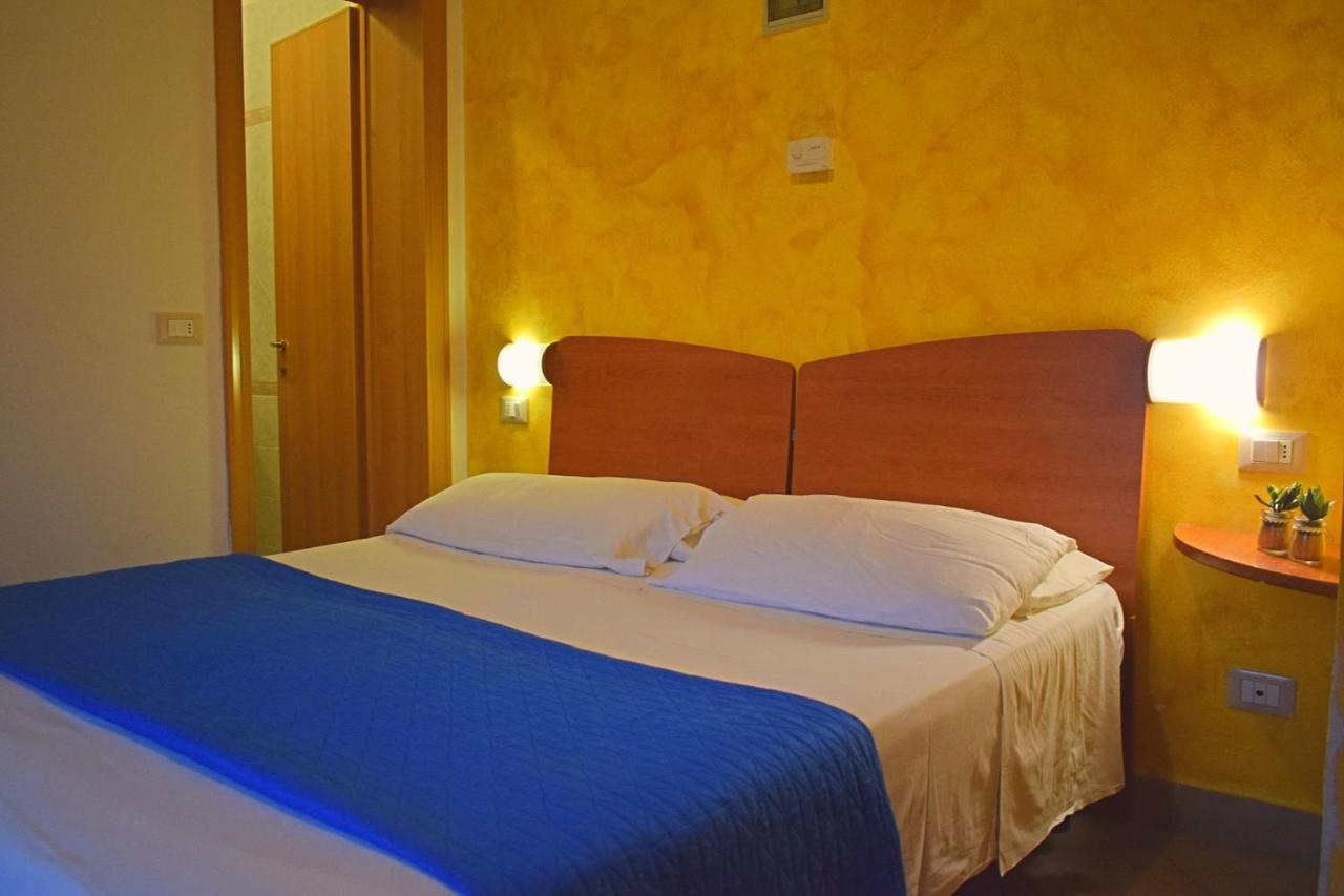 Hotel Donau Rimini Exterior foto